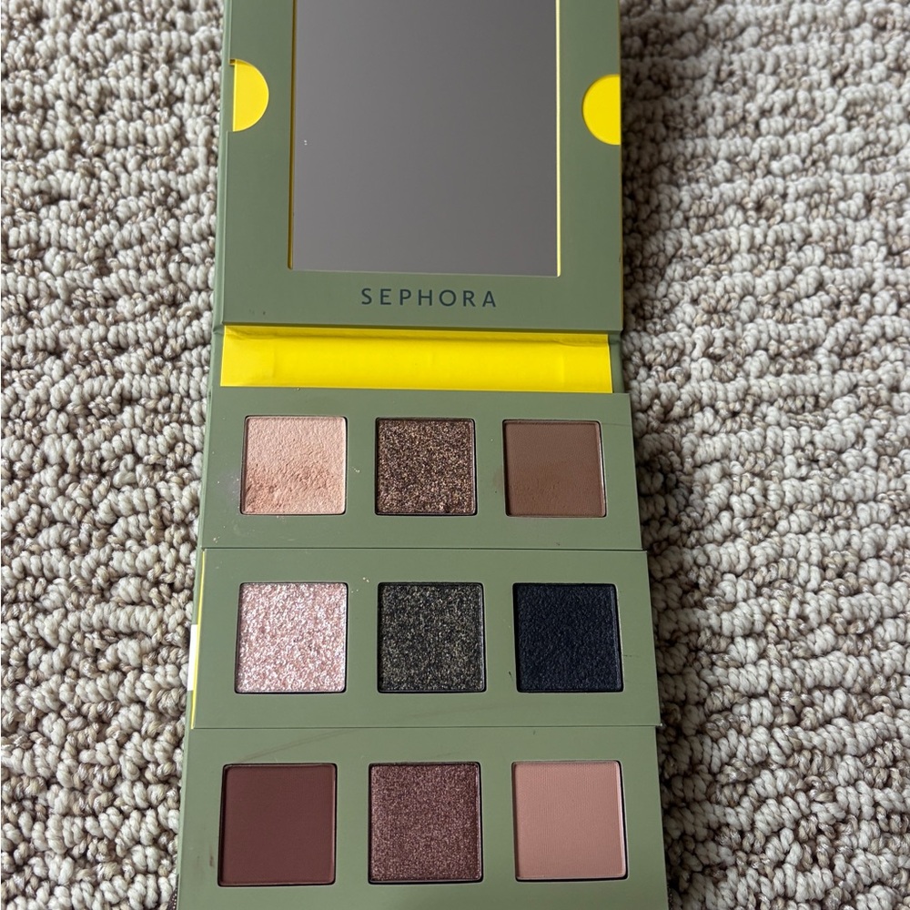 Sephora Eyeshadow Palette - Earthy Tones Collection - Picture 1 of 2